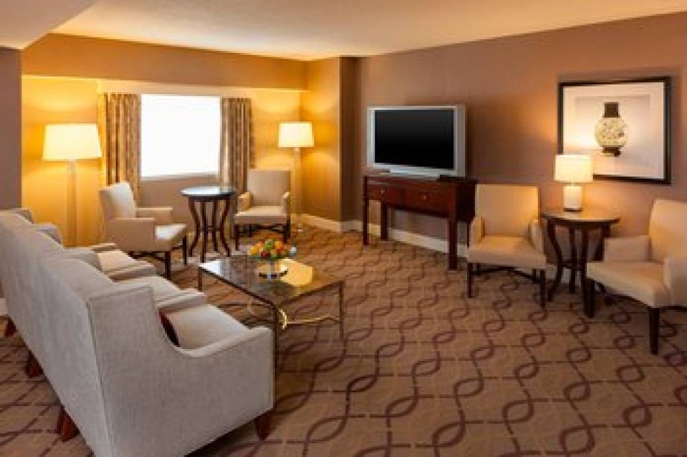 Sheraton Metairie-New Orleans Hotel 7