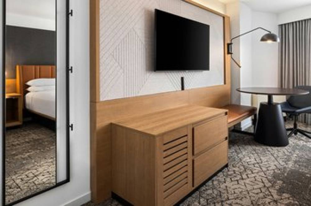 SHERATON MINNEAPOLIS DOWNTOWN 4