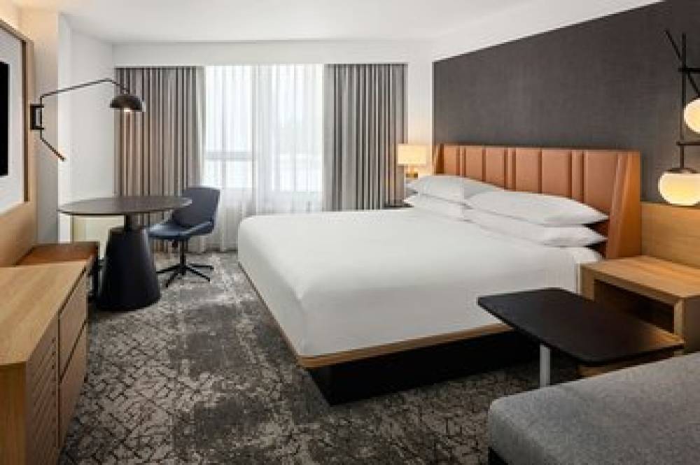 SHERATON MINNEAPOLIS DOWNTOWN 6