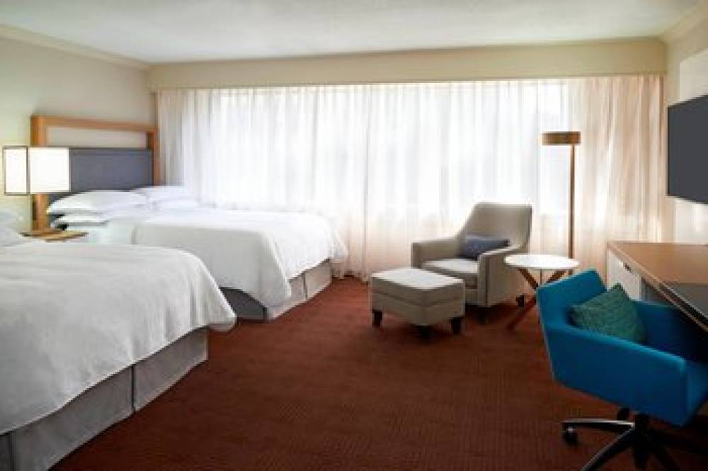 Sheraton Ottawa Hotel 8