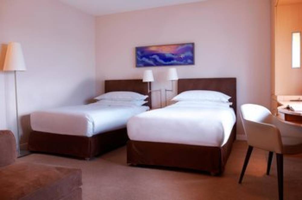 Sheraton Paris Charles De Gaulle Airport Hotel 8