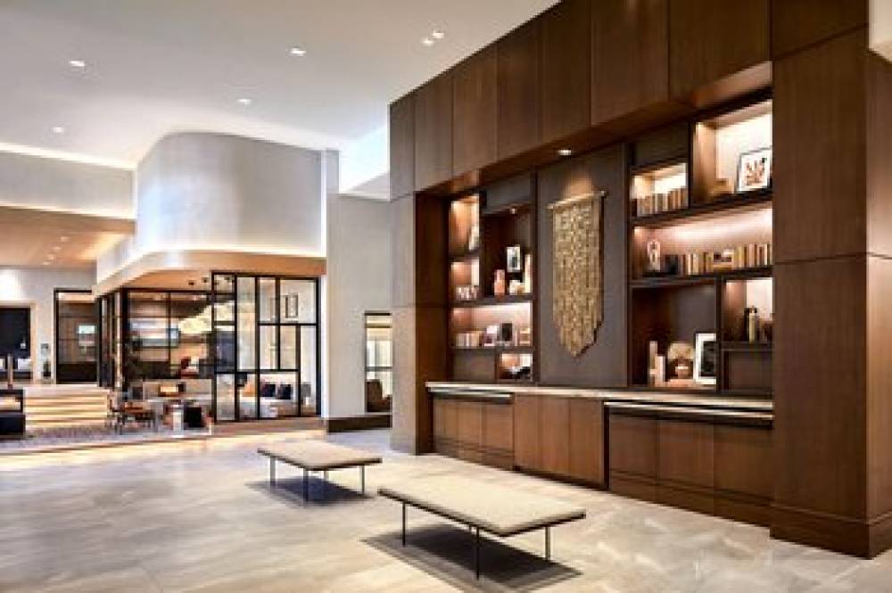Sheraton Phoenix Downtown 6