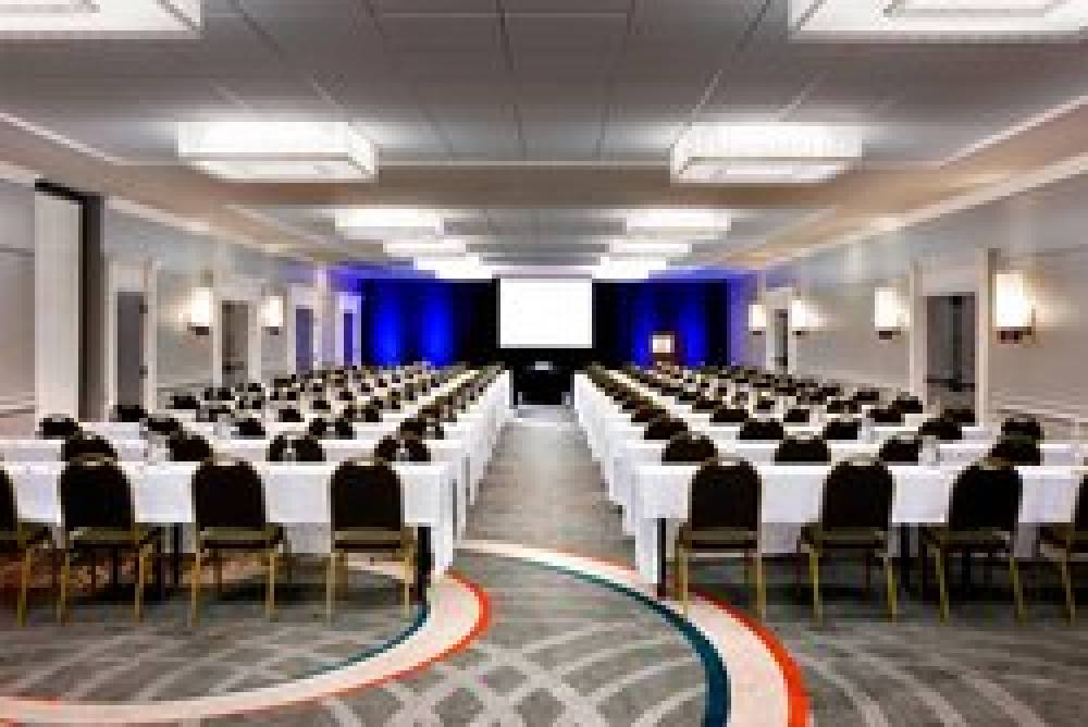 Sheraton Suites Fort Lauderdale At Cypress Creek 9
