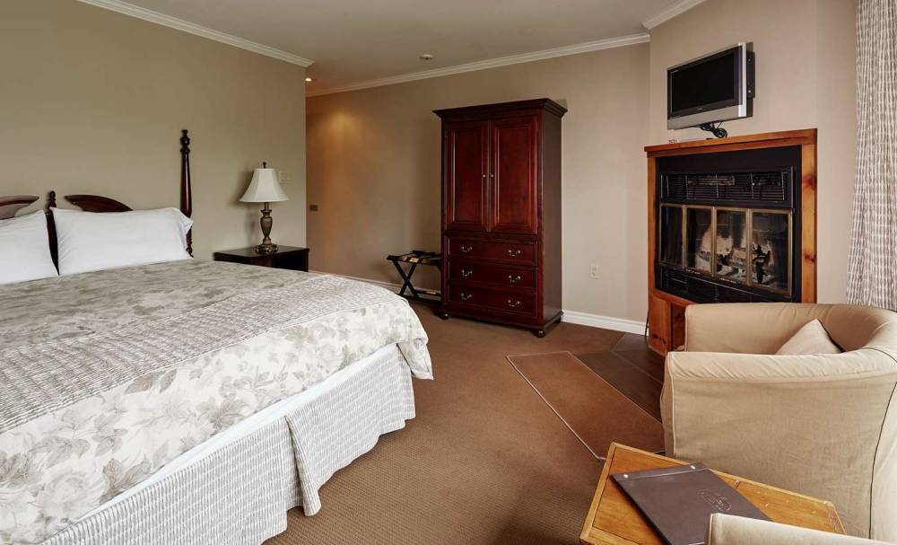 SIR SAMS INN AND SPA 7