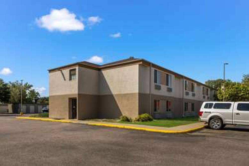 Sleep Inn Airport
