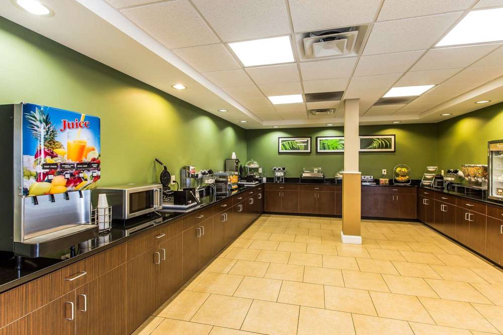 SLEEP INN AND SUITES MOUNT OLIVE NO 8