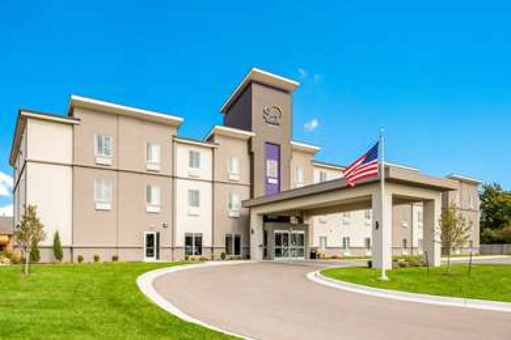 SLEEP INN AND SUITES PARK CITY 2