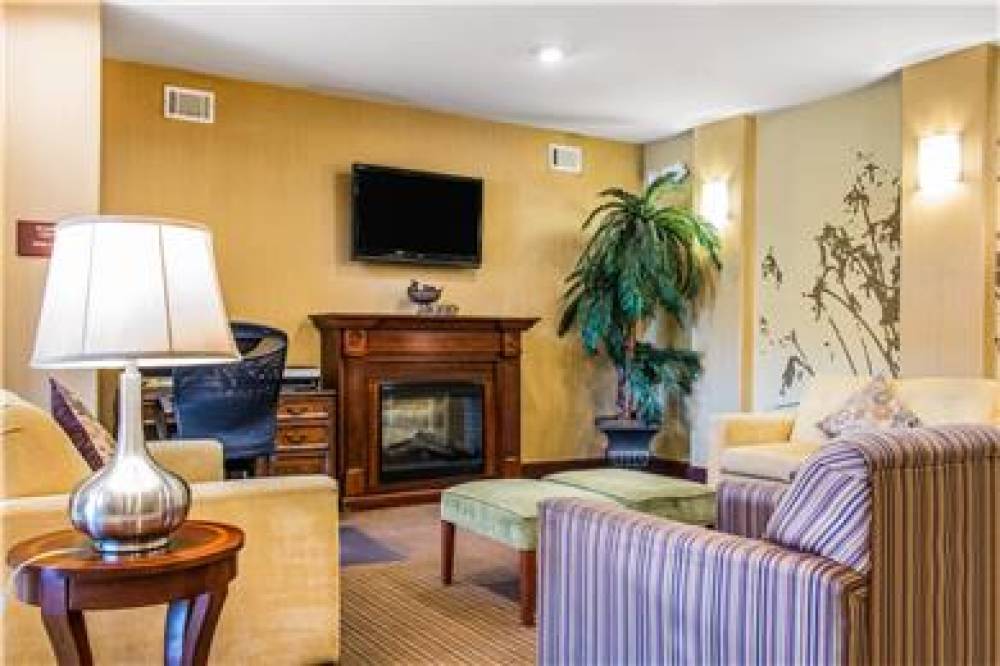 SLEEP INN AND SUITES POOLER - SAVAN 6