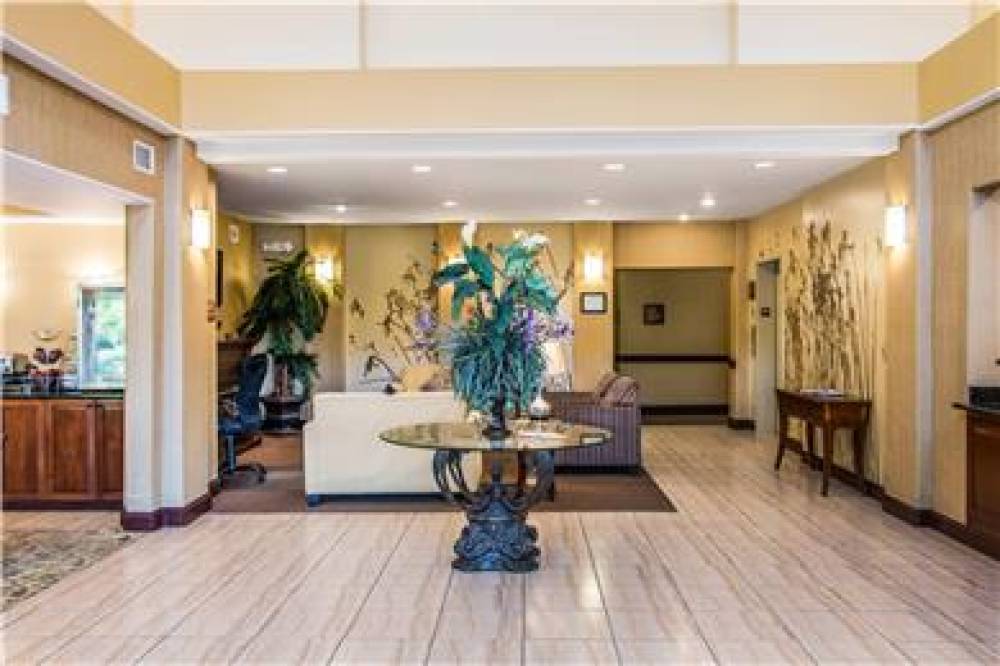 SLEEP INN AND SUITES POOLER - SAVAN 5