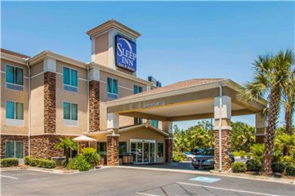 SLEEP INN AND SUITES POOLER - SAVAN 2