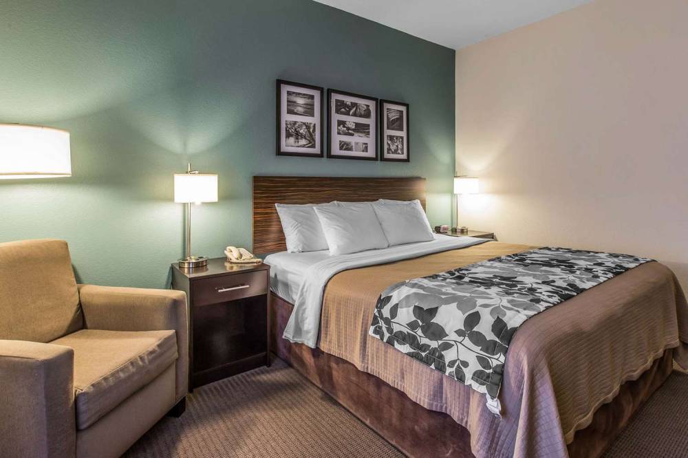 SLEEP INN AND SUITES 3