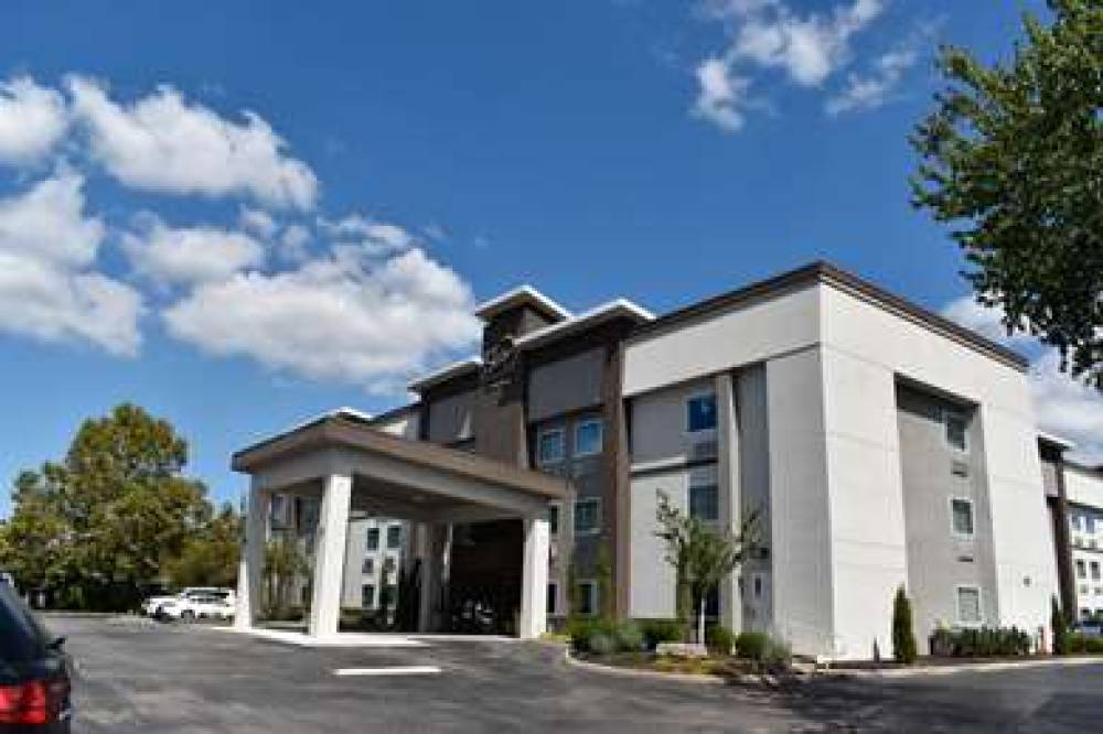 SLEEP INN AND SUITES WEST KNOXVILLE 3