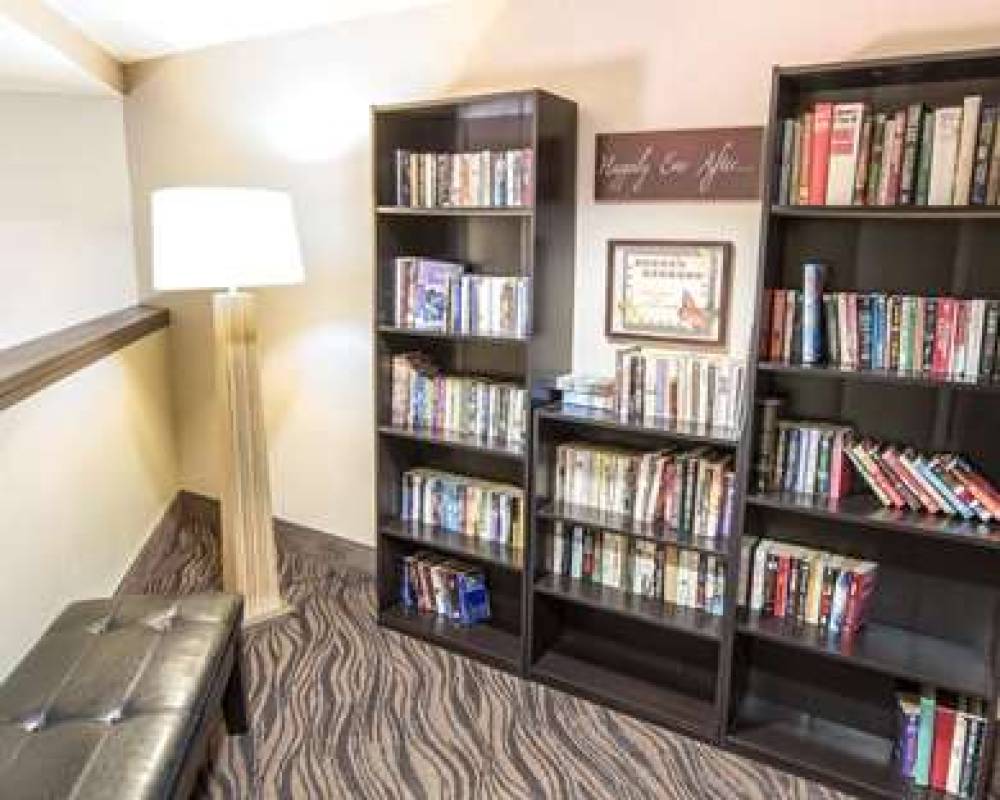 Sleep Inn At North Scottsdale Road 8