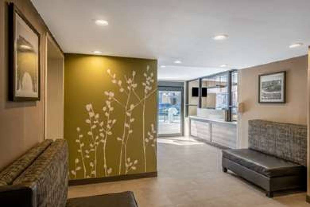 SLEEP INN BRONX 9