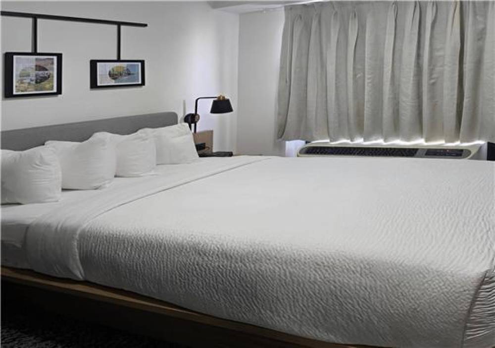 SLEEP INN BROOKLYN 3