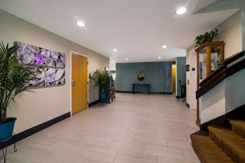 Sleep Inn Manchester Airport 10
