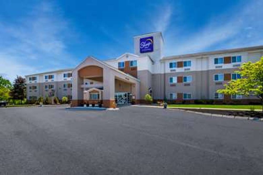 Sleep Inn Manchester Airport 1