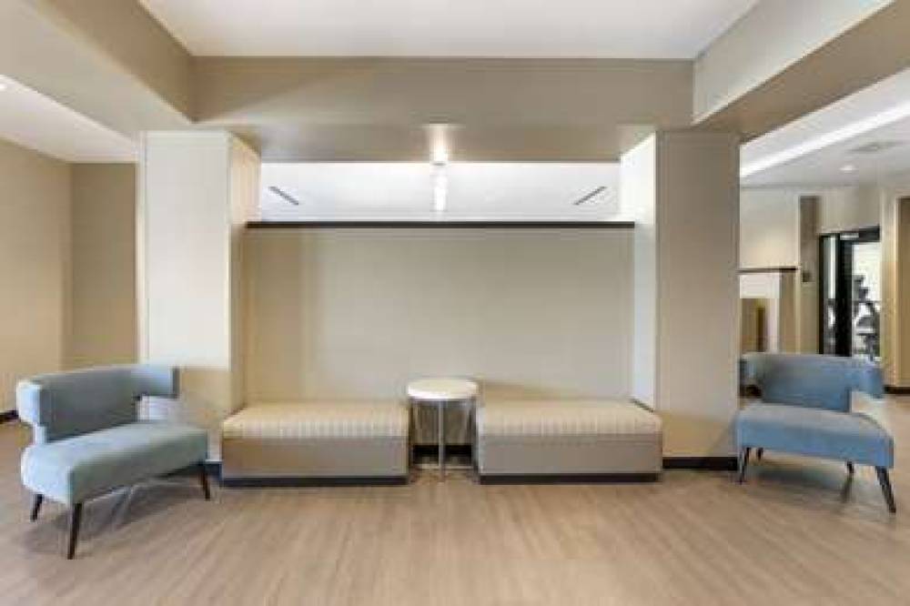 SLEEP INN NORTH - CENTRAL YORK 10
