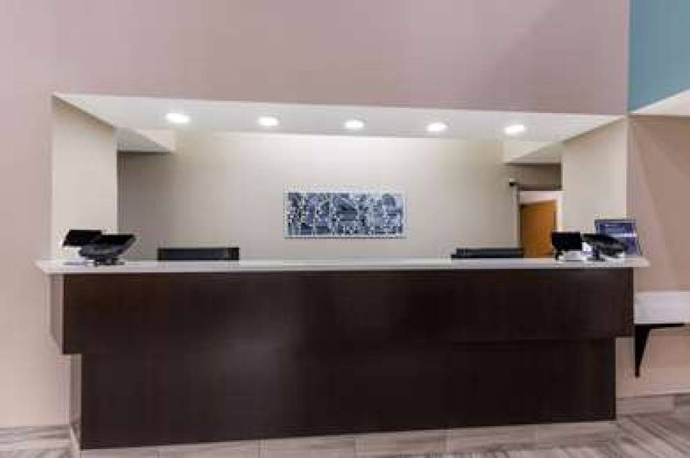 Sleep Inn Northlake 4
