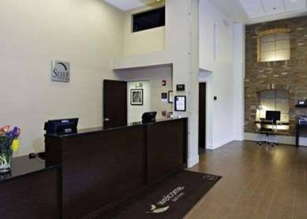Sleep Inn & Suites Downtown Inner Harbor 7