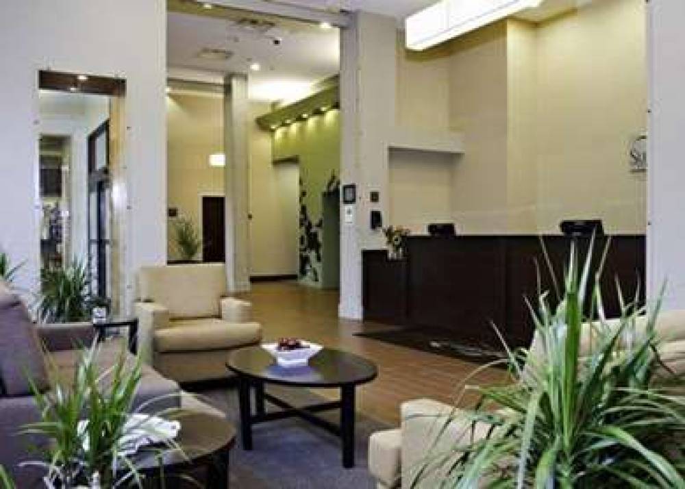 Sleep Inn & Suites Downtown Inner Harbor 6