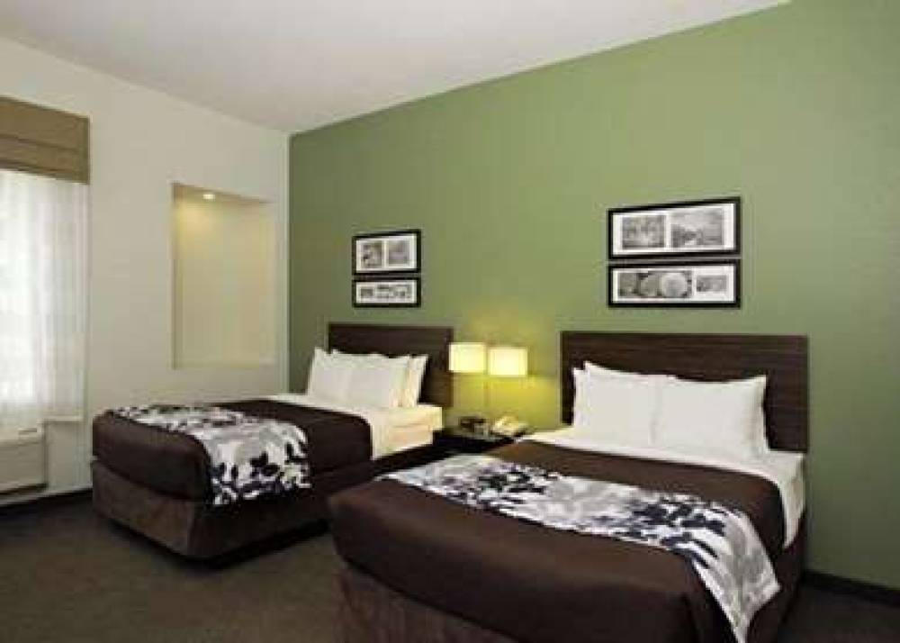 Sleep Inn & Suites Downtown Inner Harbor 8
