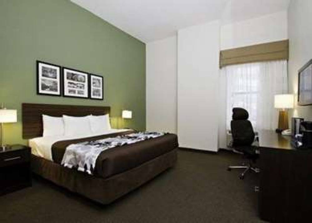 Sleep Inn & Suites Downtown Inner Harbor 2