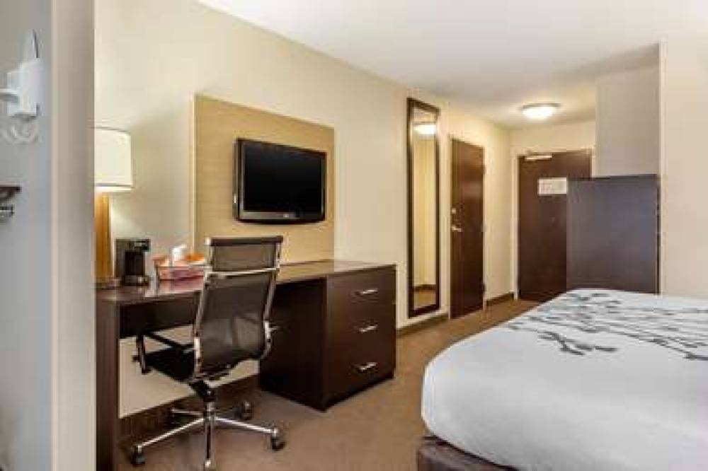 Sleep Inn & Suites Grand Forks Alerus Center 8