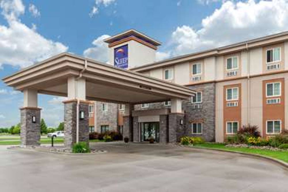 Sleep Inn & Suites Grand Forks Alerus Center 2