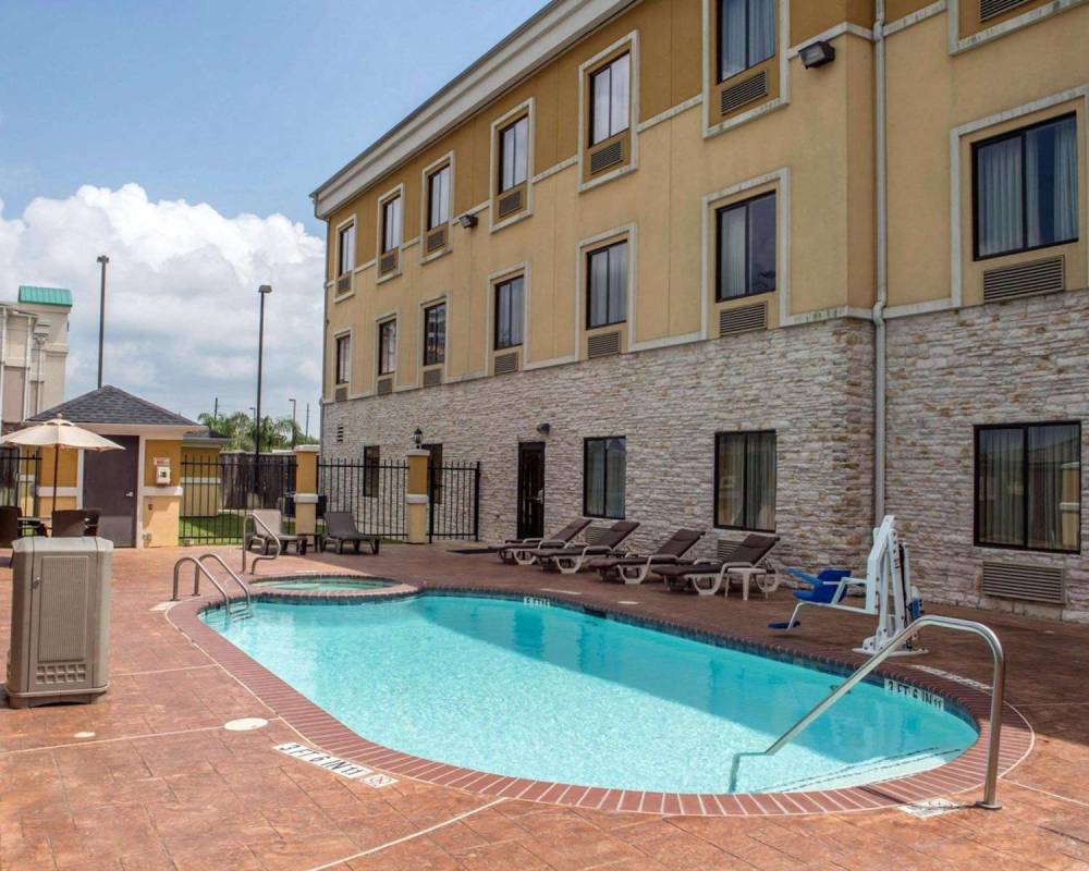 Sleep Inn & Suites Pearland - Houston South 2