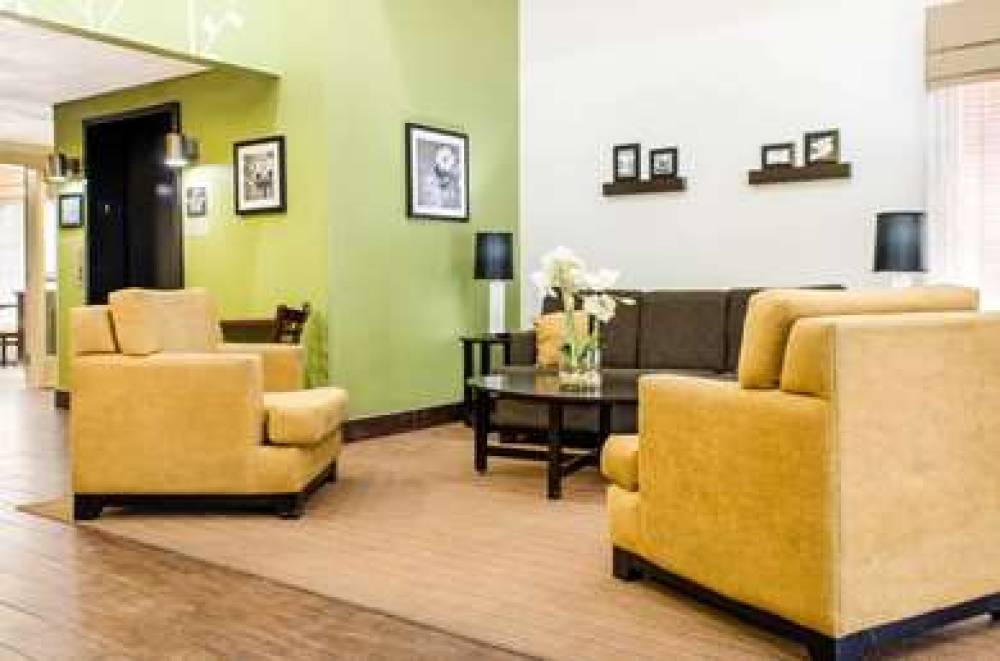 Sleep Inn & Suites 3