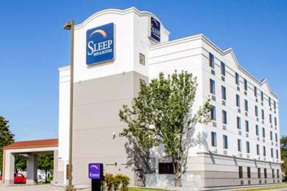 Sleep Inn & Suites 1