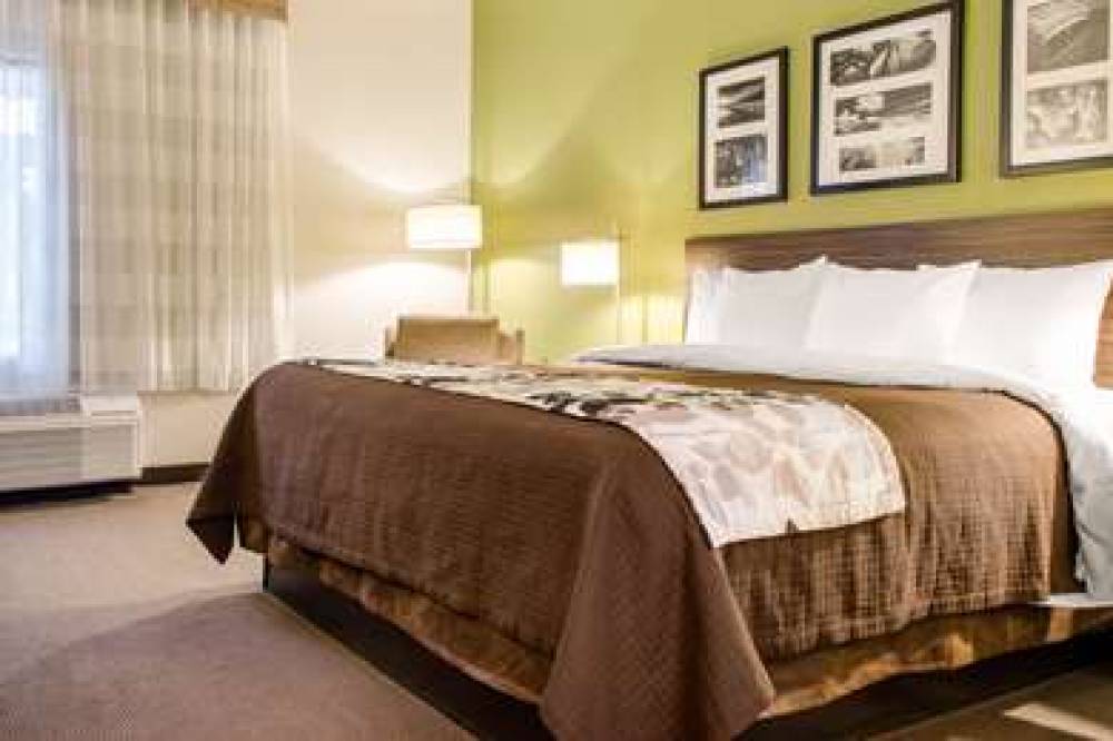 Sleep Inn & Suites 9