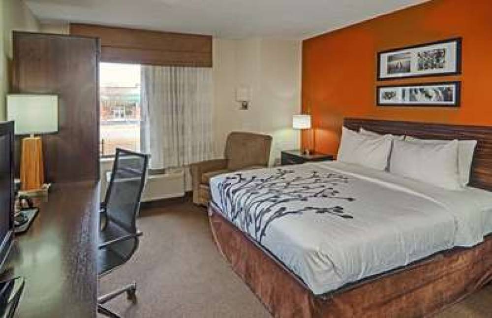 Sleep Inn & Suites 9