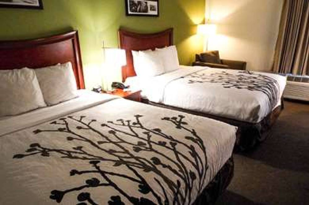 Sleep Inn & Suites 9