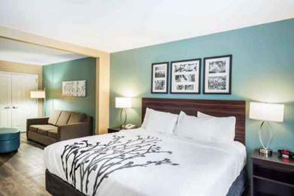 Sleep Inn & Suites 4