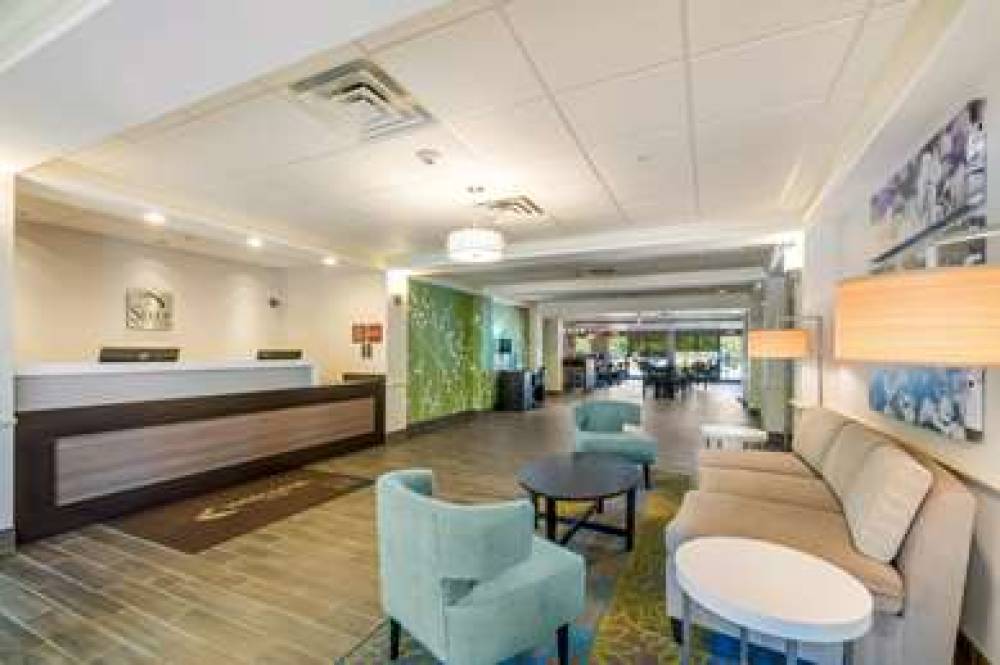 Sleep Inn & Suites 8