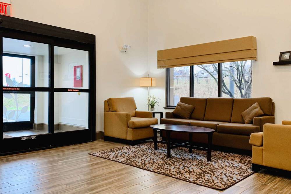 Sleep Inn & Suites 10