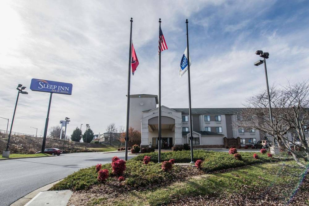Sleep Inn & Suites 5