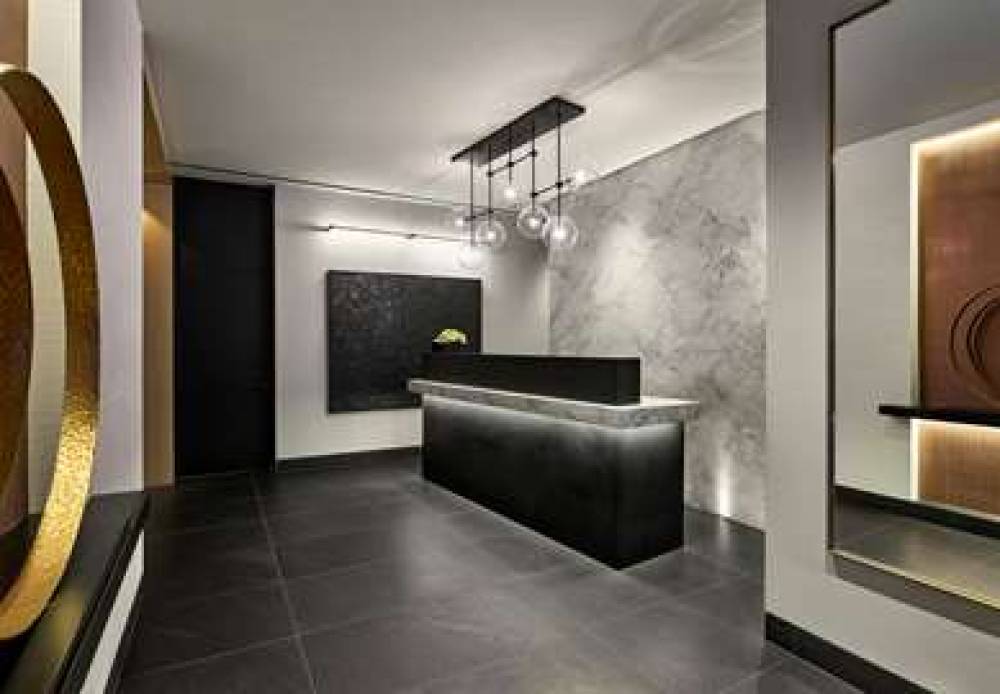 SMYTH TRIBECA 4