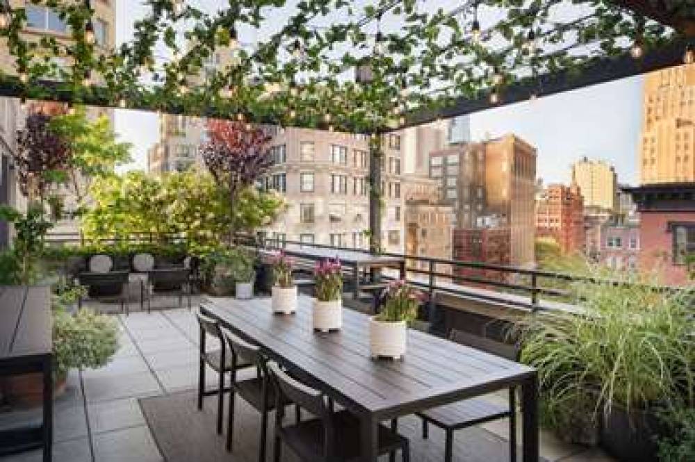 SMYTH TRIBECA 10