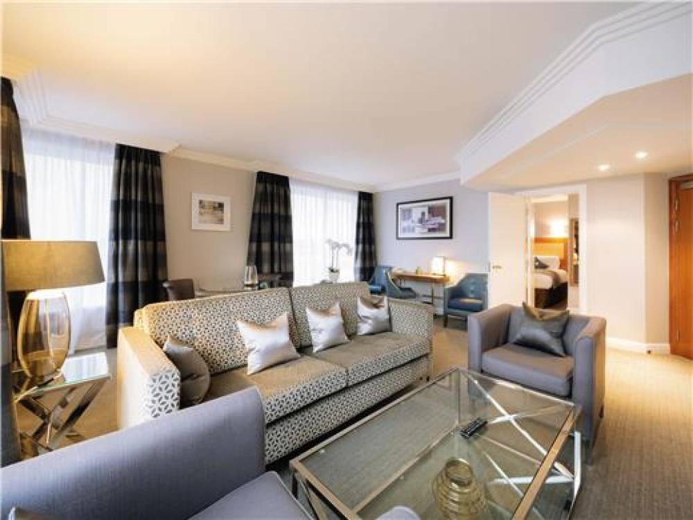 Sofitel London Gatwick 9