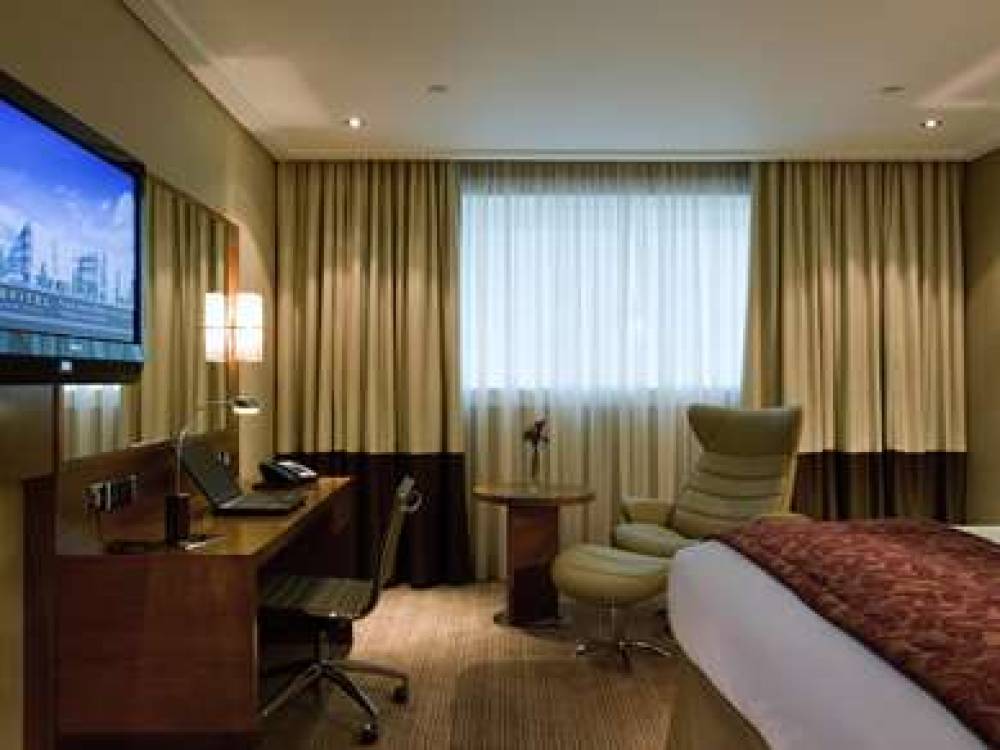 Sofitel London Heathrow 2