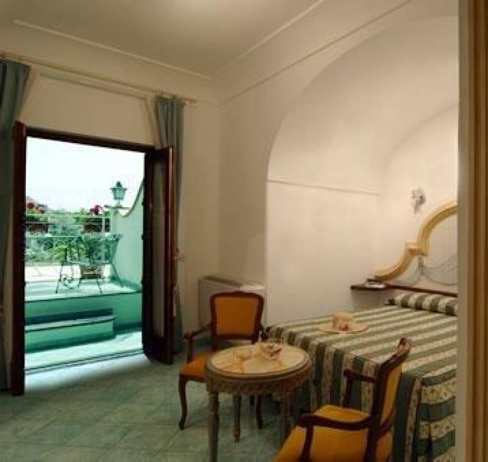 SOFT PARIS 9