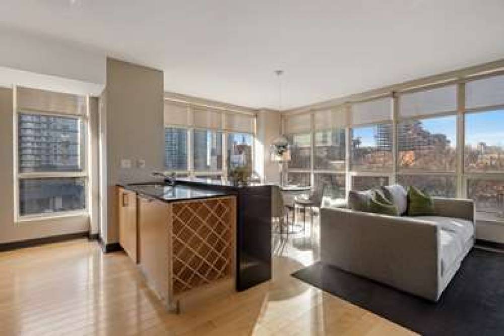 SOHO RESIDENCES TORONTO 4
