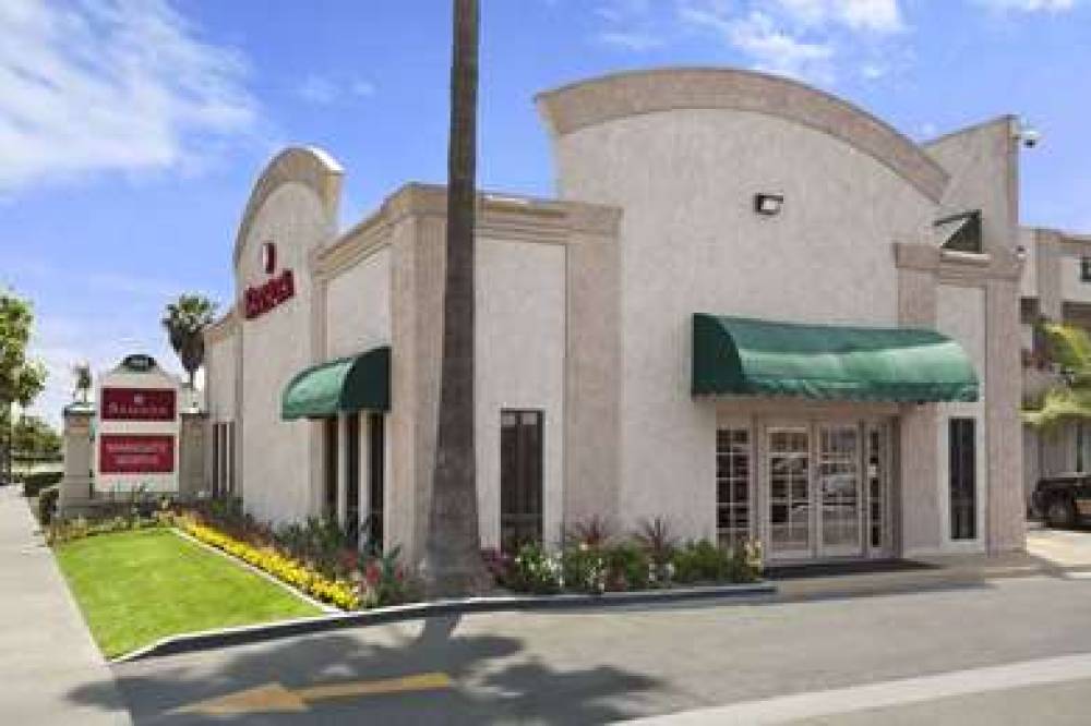 Solara Inn And Suites