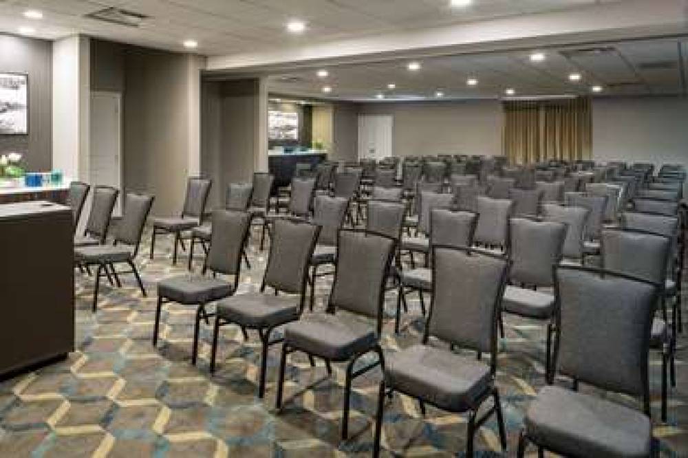 SONESTA ES SUITES FAIRFAX 5