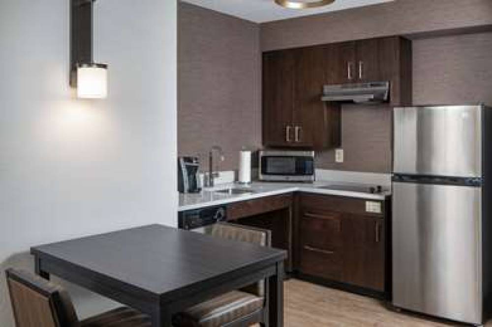 SONESTA ES SUITES FAIRFAX 4