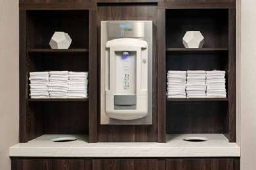 SONESTA ES SUITES FAIRFAX 7