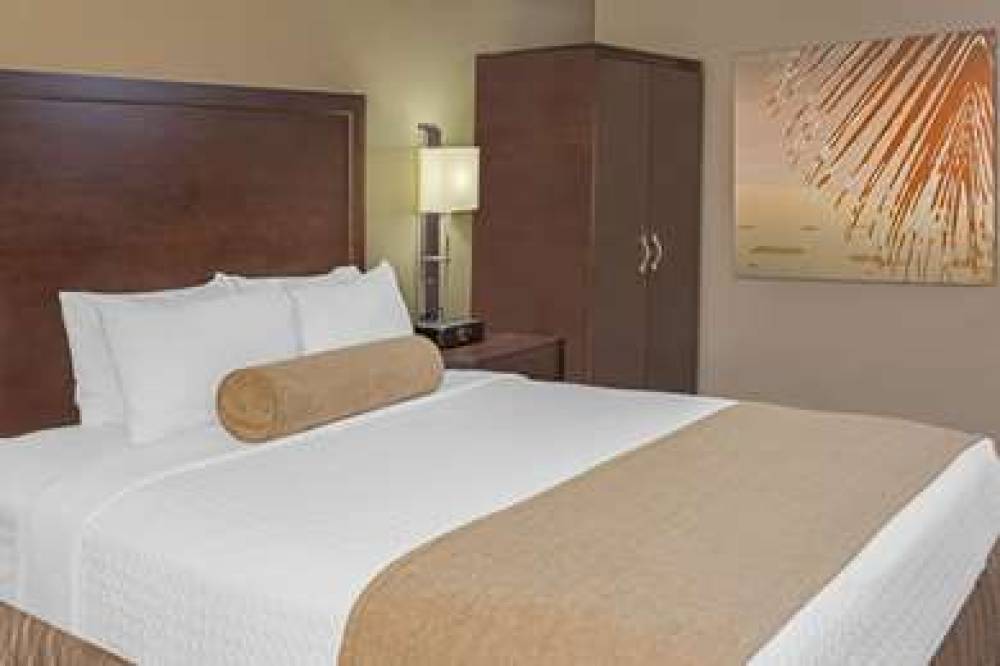 SONESTA MIAMI AIRPORT 3